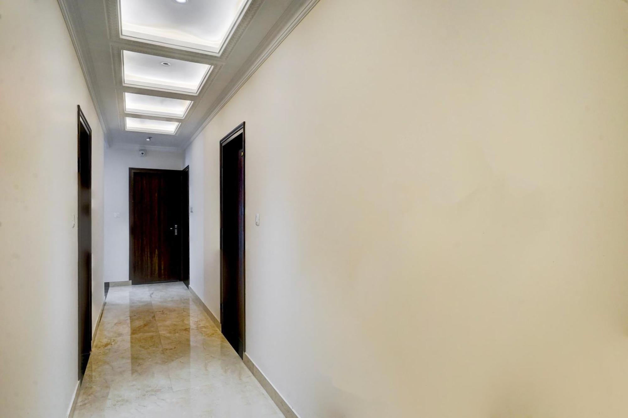 Collection O Golden Sapphire Hotel Jaipur Ngoại thất bức ảnh