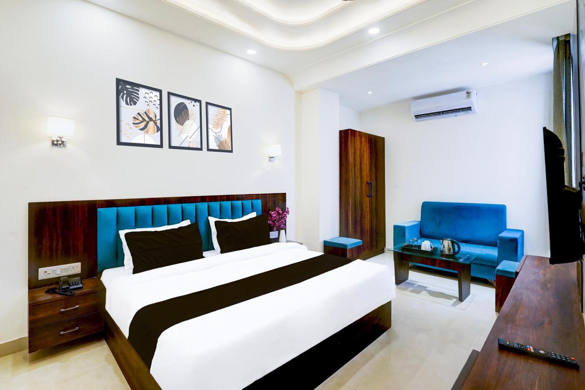 Collection O Golden Sapphire Hotel Jaipur Ngoại thất bức ảnh
